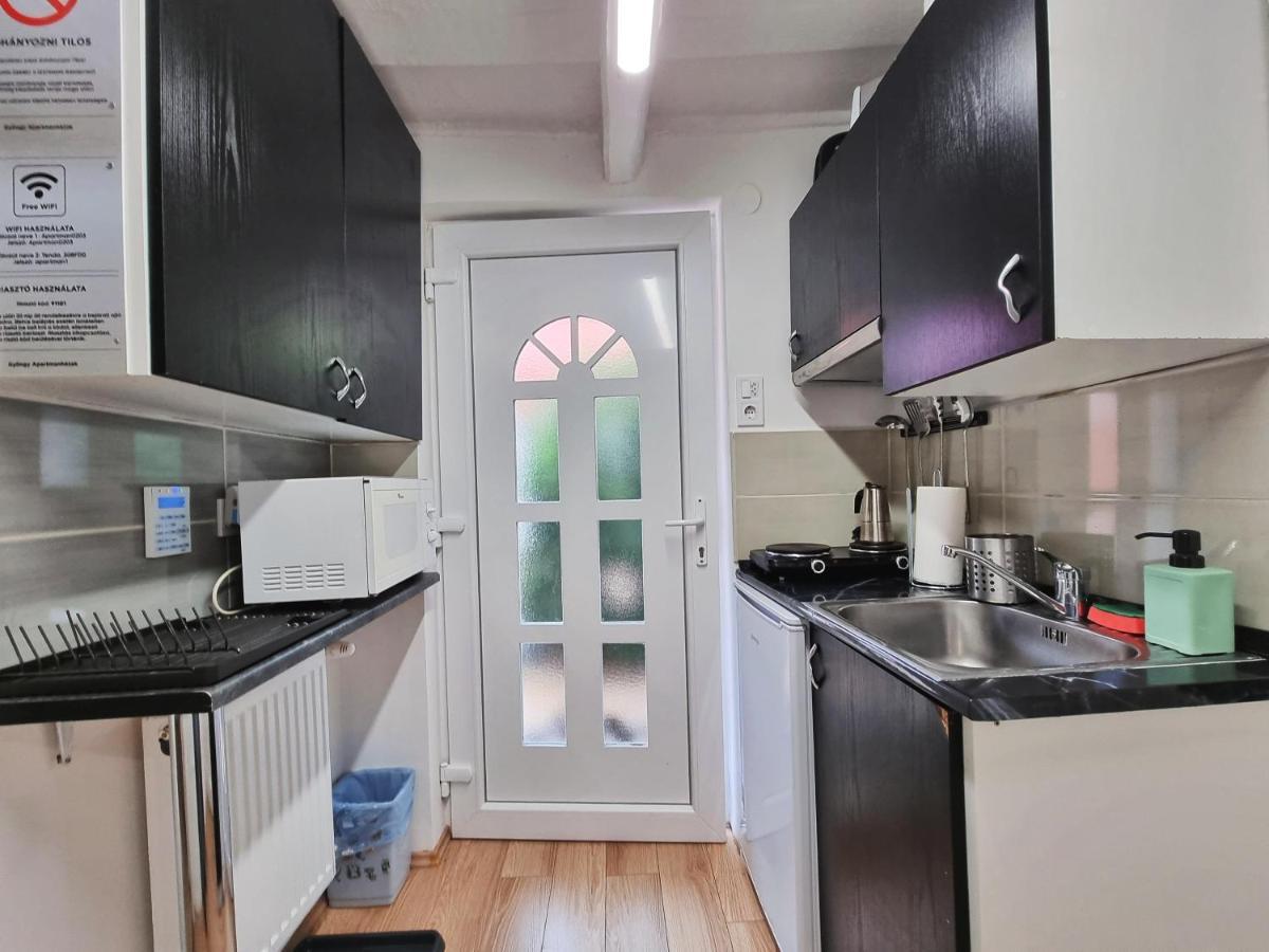 Gyongy Apartmanhazak Apartment Gyongyos ภายนอก รูปภาพ